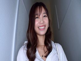 THE ドキュメント 本能丸出しでする絶頂SEX 笑顔が可愛い美人若妻が欲求不満でデカチン乱交狂い サンプル動画サムネイル