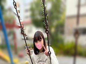 【小さな女の子2体にイタズラ】無邪気な笑顔が曇り不安な顔で警戒する姿に興奮が抑えきれず未熟ワレメに大人の勃起チ●ポを埋め込んでしまいました… サンプル動画サムネイル