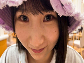 そばかすが可愛い無邪気なセフレちゃんと深夜デート!乳首にリモバイ貼られて街中プレイ サンプル動画サムネイル