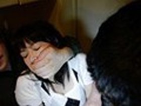 熟女誘拐レイプ犯罪事件簿! ケース4:熟れて豊満な肉体は、監禁され極限まで暴行を受ける〜無差別に犯され膣内射精され続けた美人妻達の全記録〜 サンプル動画サムネイル