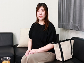 ムチムチ爆乳妻を狙う媚薬エステマッサージ(2)~無理やり淫乱化させられた熟女は複数の肉棒に貫かれてヤリマン覚醒! サンプル動画サムネイル
