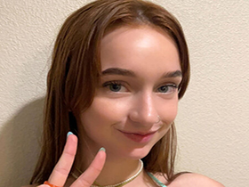 ロスでナンパした美ボディ美少女がお金のために日本のキモおじさんとAVデビュー メラニー(19) サンプル動画サムネイル