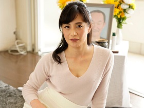 極上熟女 平岡里枝子 サンプル動画サムネイル