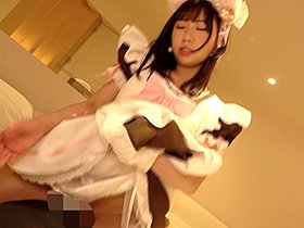 新人 メイド喫茶で働く生好きガチコスプレイヤー成宮ほのか デビュードキュメント　サンプル画像04