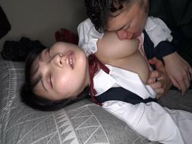 強●クスリ漬け 教え子の巨乳マセガキJ系を拉致イラマビンタ薬物過剰白目イキ!糸井瑠花 サンプル動画サムネイル
