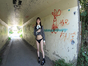 ドMでメス汁垂れ流しのちびとりちゃんと温泉宿でアナルFUCK調教　サンプル画像04