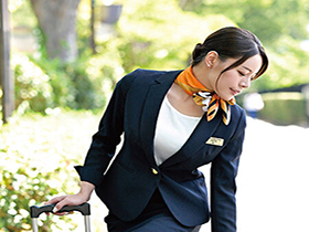 変態キャビンアテンダント 欲望が爆発し調教を志願してきた美人マゾCAの恥態 サンプル動画サムネイル